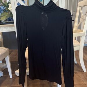 VENUS Black Long Sleeve Top